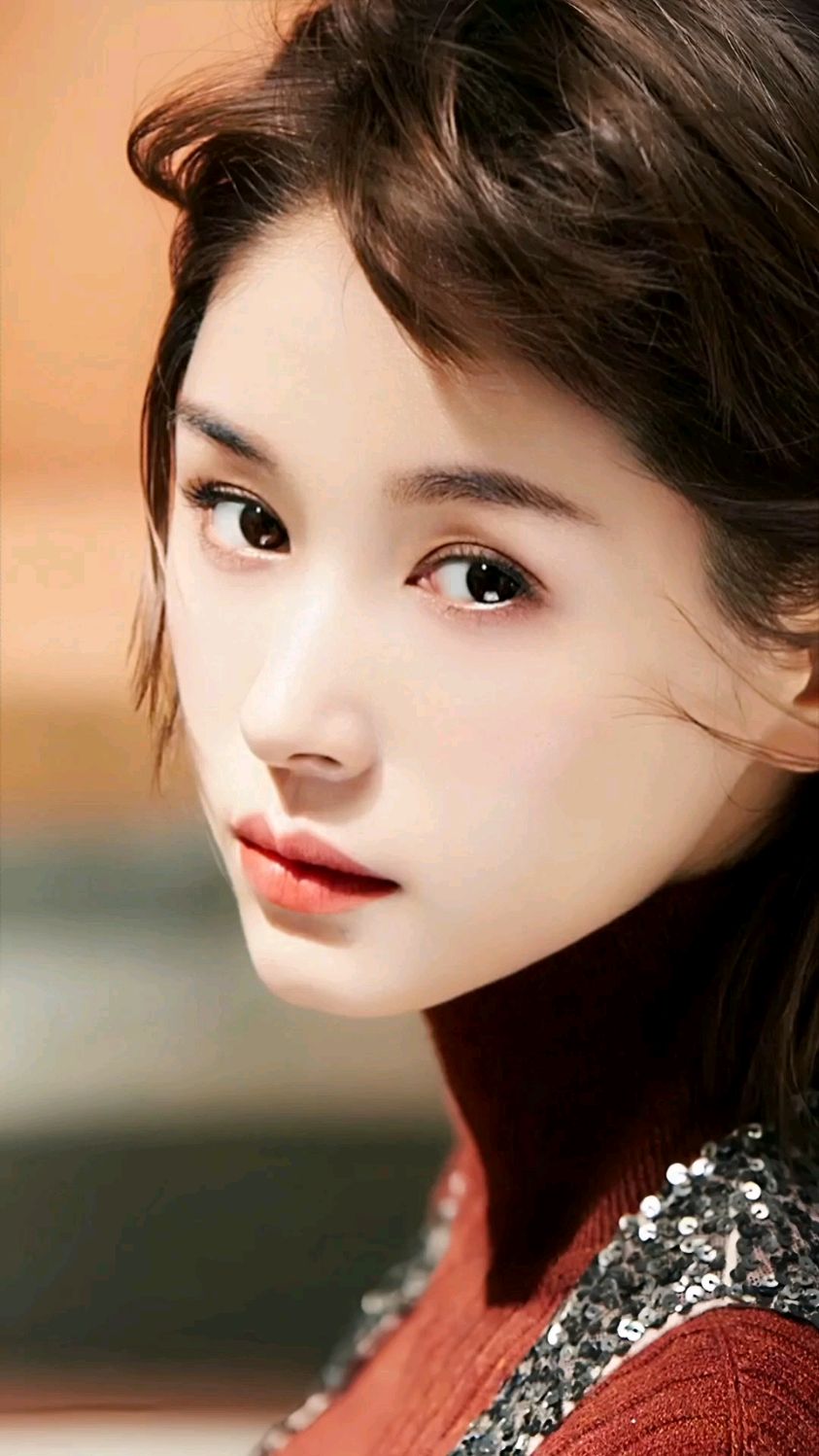 "高端交际花"王子文,带七岁儿子还能钓富二代