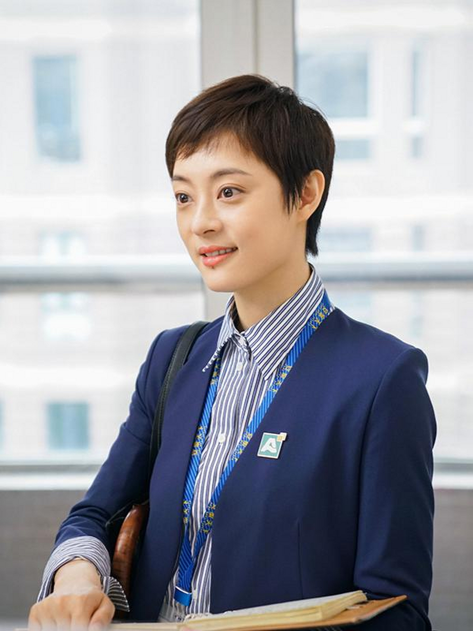 孙俪在《安家》里演的房似锦,那演技,一个眼神就能让人心里发毛