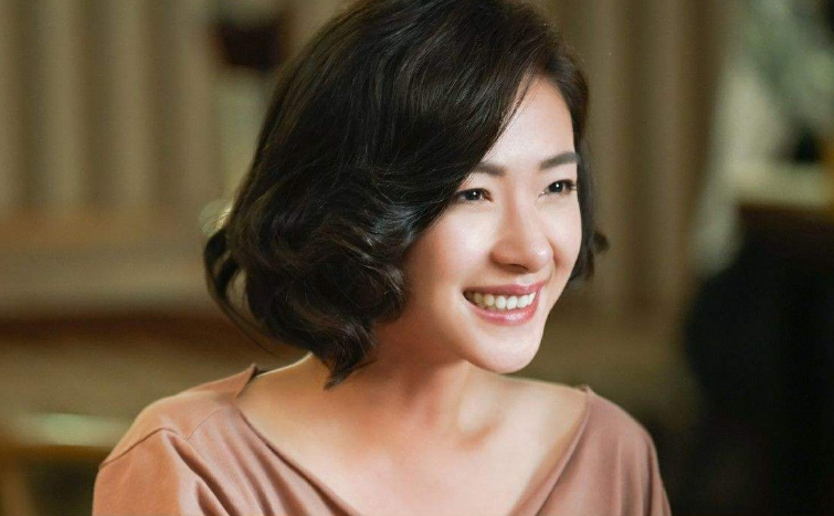 41岁艳压群芳,万茜让所有人刮目相看,宁静的话,终于有人信了