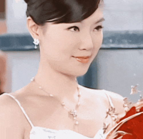 观众对《意难忘》中的王玉婷应该会有些印象.