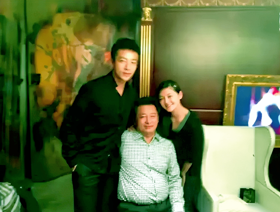 汪小菲再婚:心疼离异的单身父亲,像爱母亲一样爱父亲