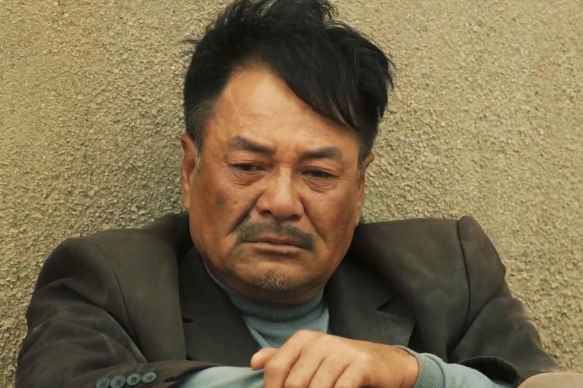 民间流传着这样一句俗语:"老大傻,老二精.