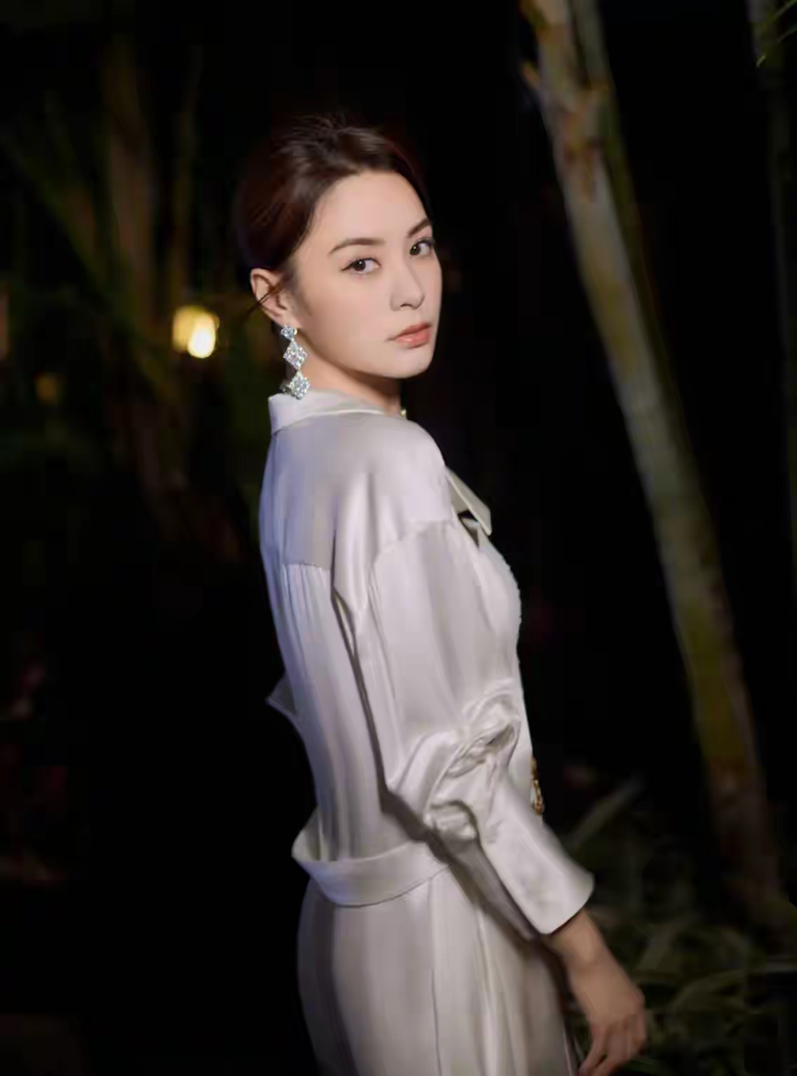 女星钟欣潼,美艳绝伦的女人!