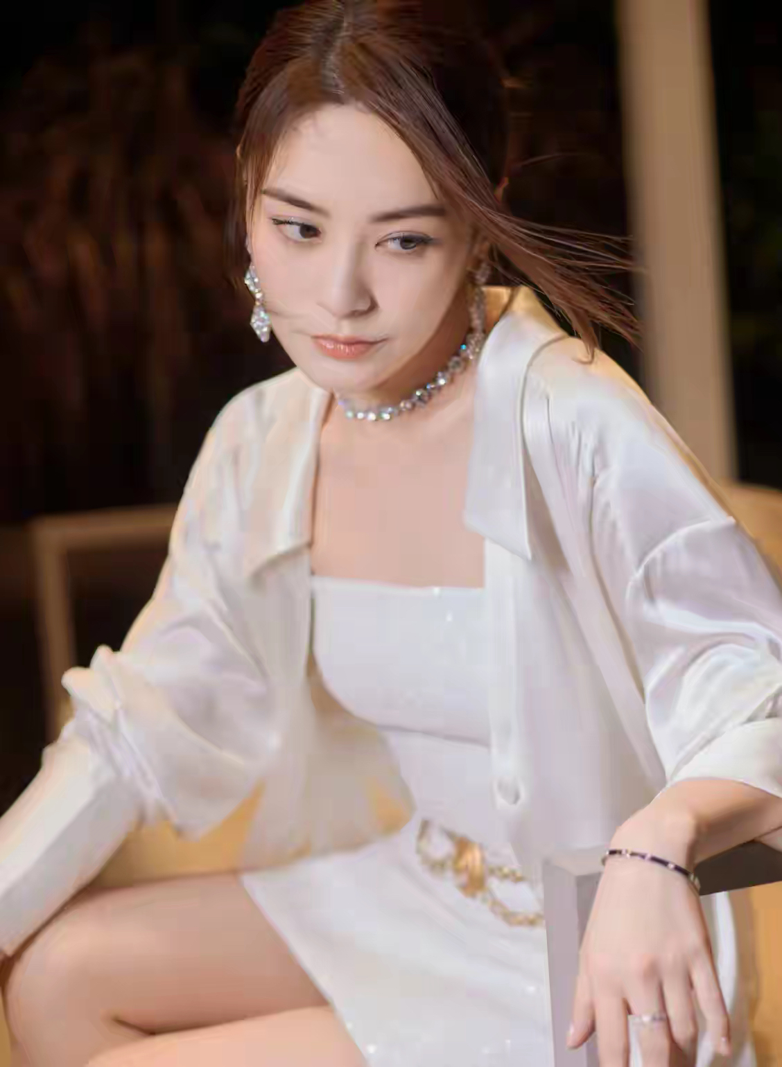 女星钟欣潼,美艳绝伦的女人!