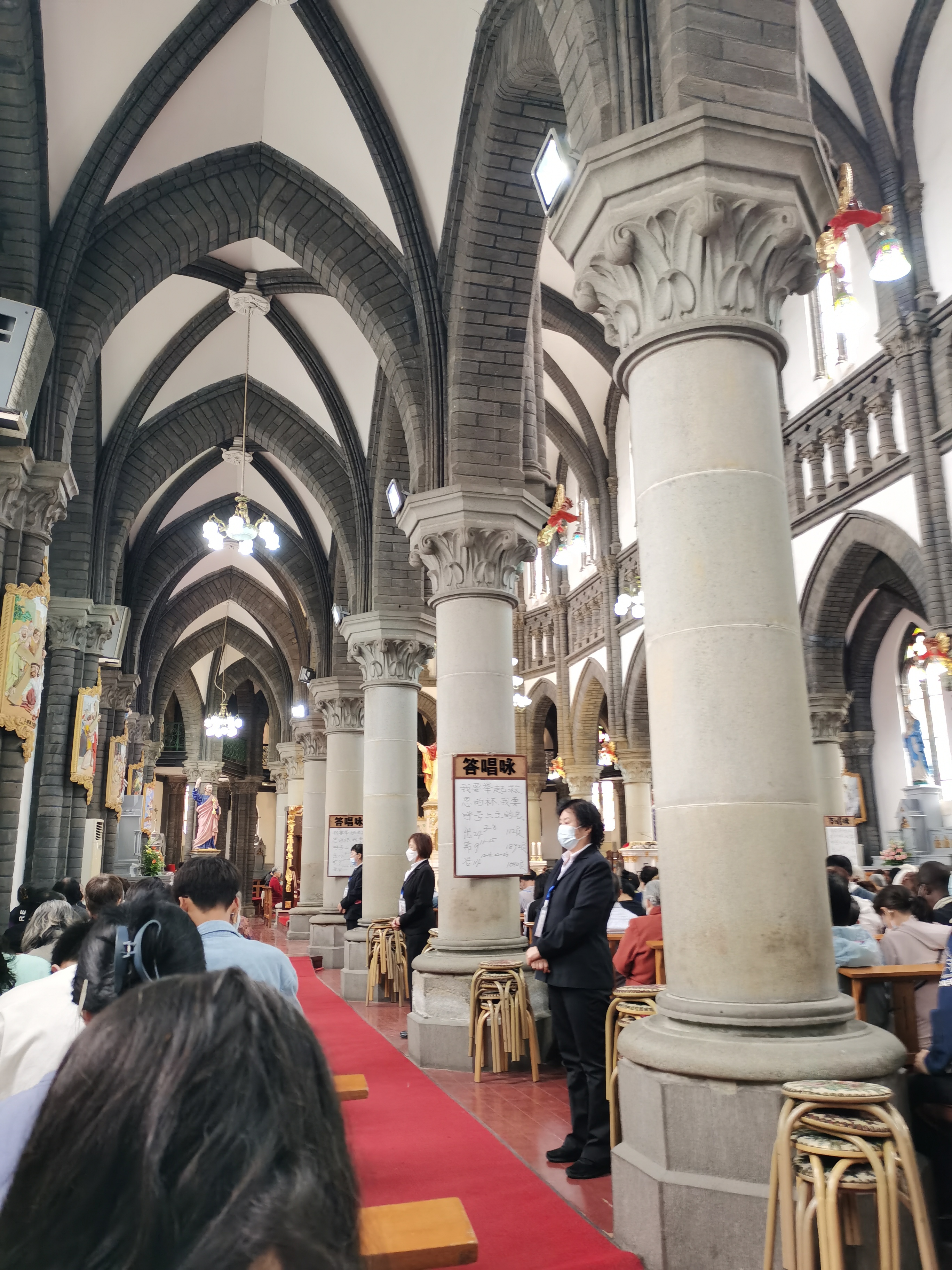 参观沈阳小南教堂内部,领受主的福音