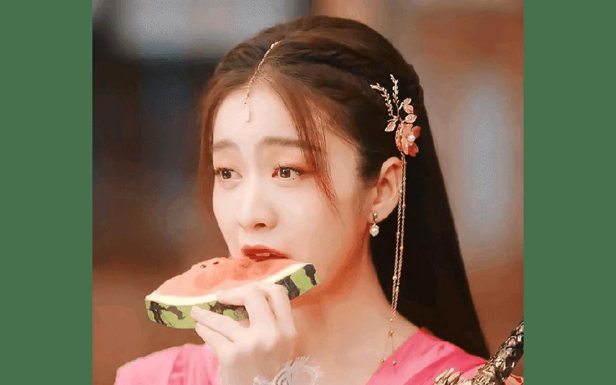 张雪迎新剧这个古装造型很漂亮,少女感满满