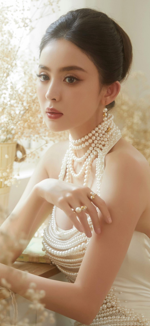 古力娜扎穿性感礼服太绝了!