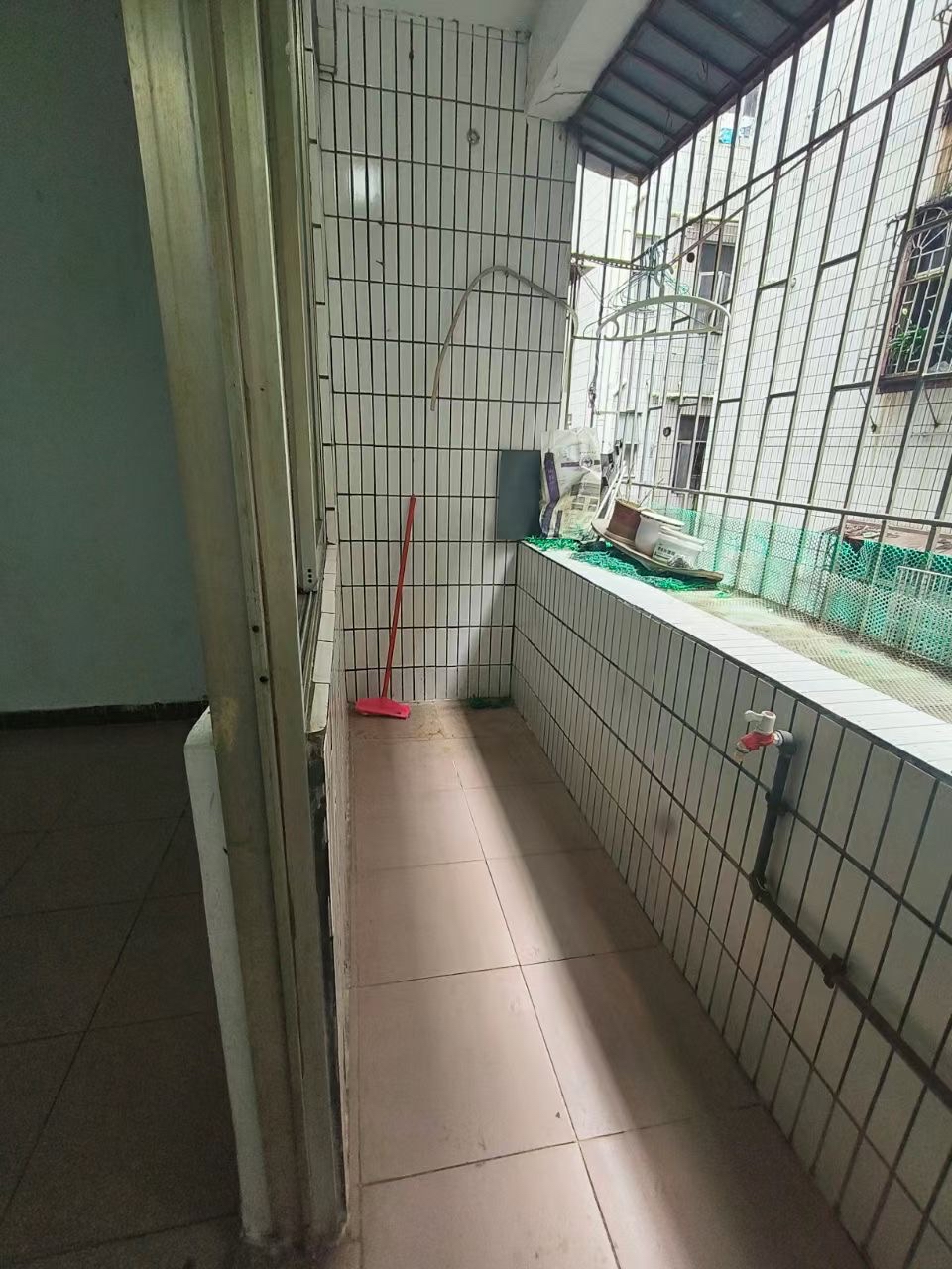 福田下梅林河背村!