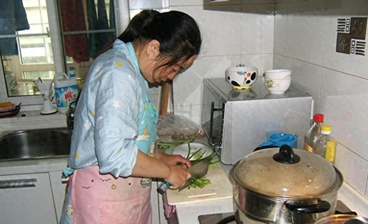 开车回家过年,大伯激动的一晚上没睡好,这一天期待太久了