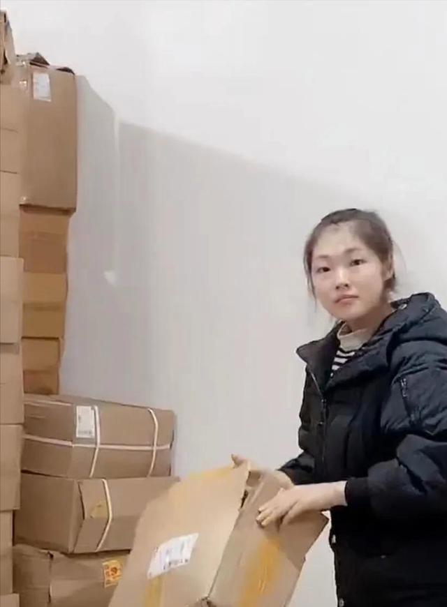 2019年朝鲜姑娘嫁90后浙江小伙,不要车房不要彩礼,只要一吨大米