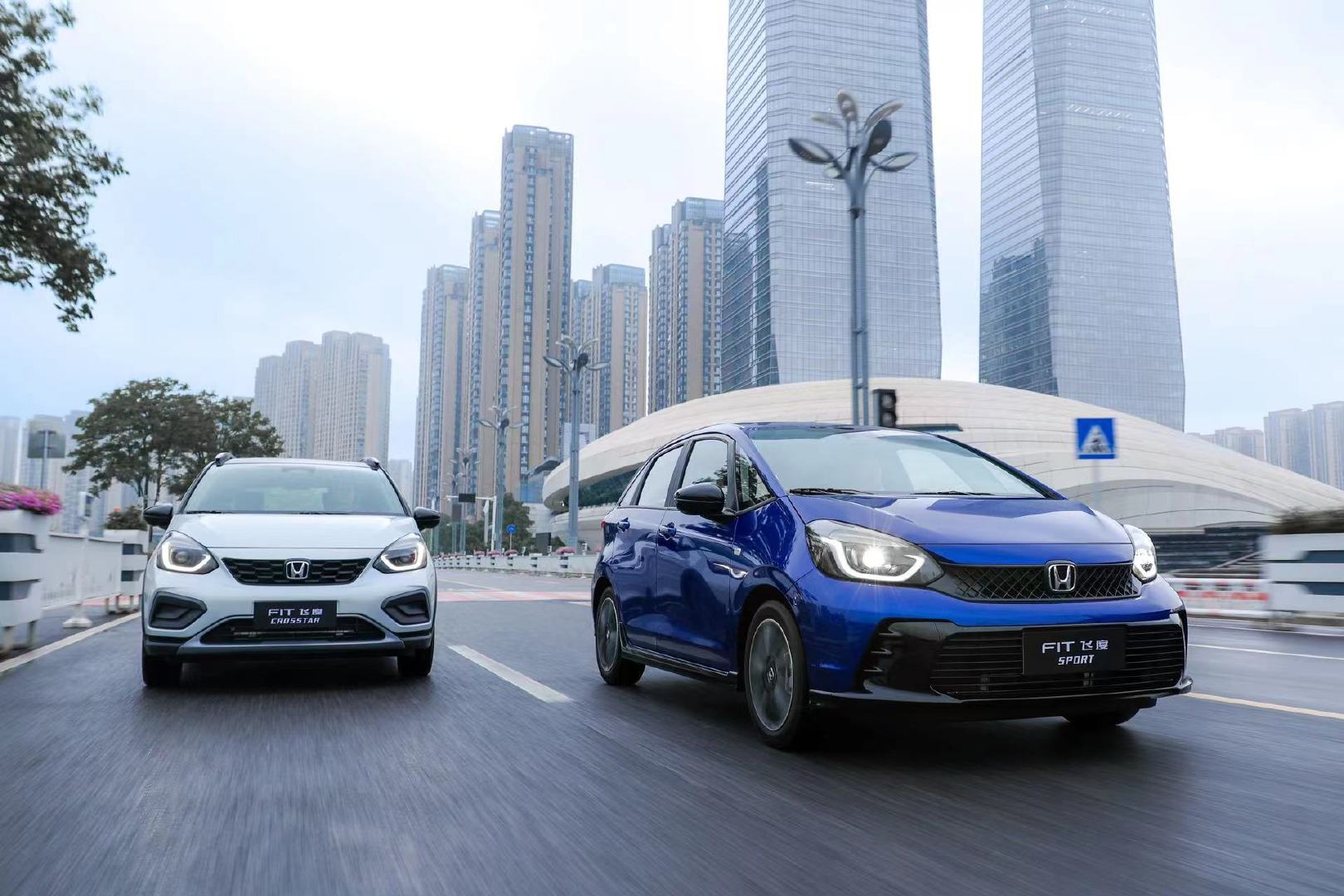 秦plus都7万了,为什么还有人买飞度,客观比较这两款车