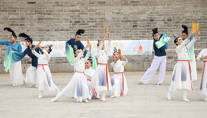 石家庄市青少年宫庆"六一"亲子活动在正定举行