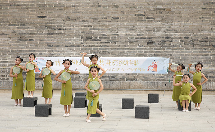 石家庄市青少年宫庆"六一"亲子活动在正定举行