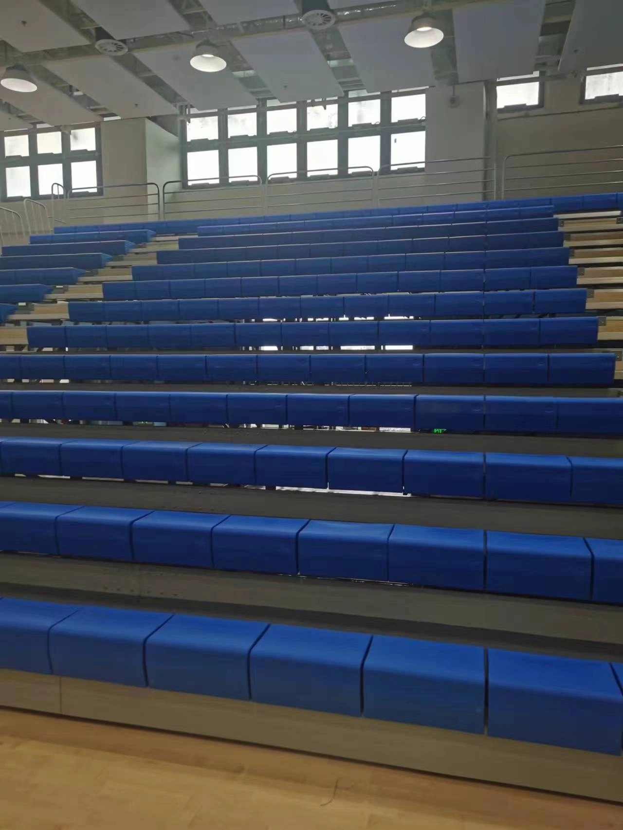 电动伸缩看台座椅移动看台座椅软包座椅固定座椅