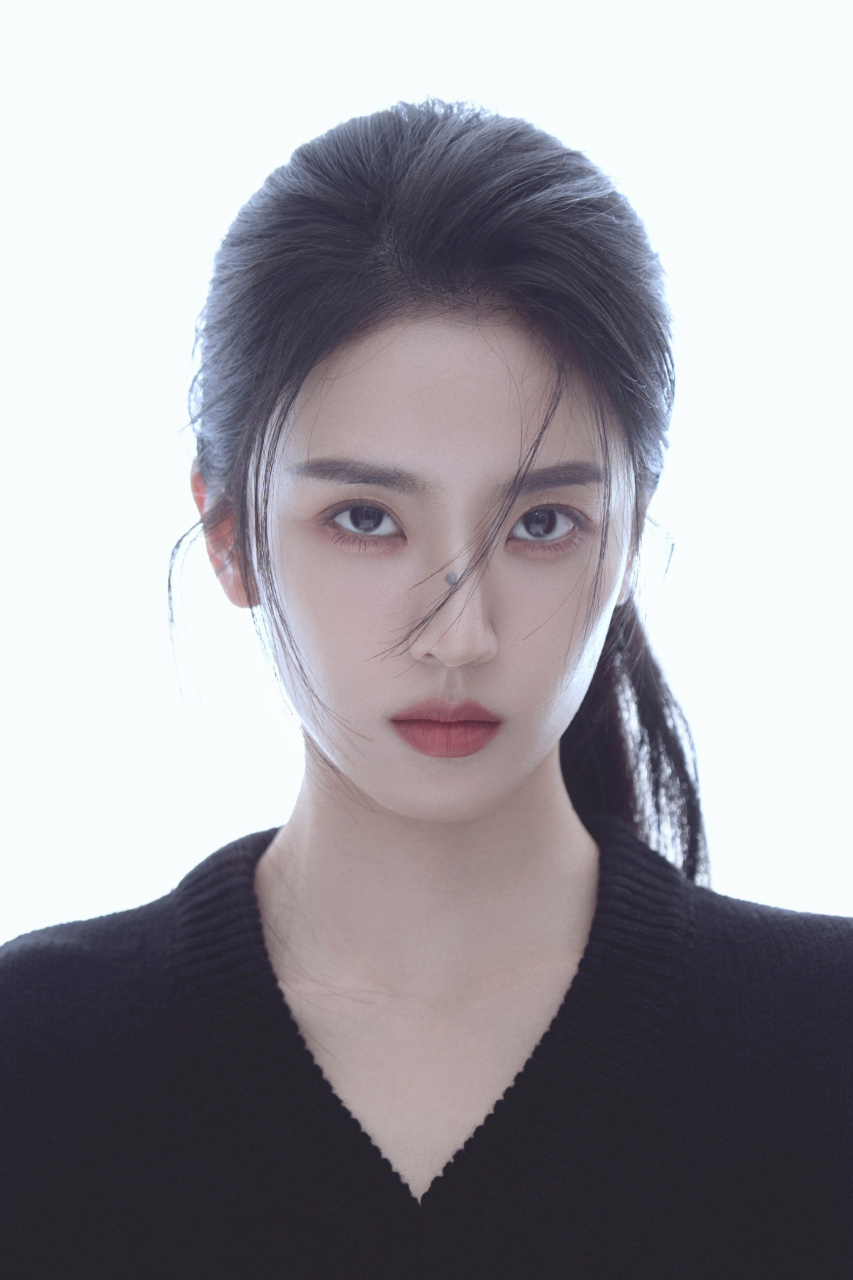 小姐姐美人痣真好看