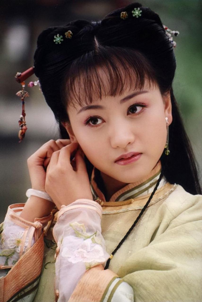 杨蓉以前的古装造型