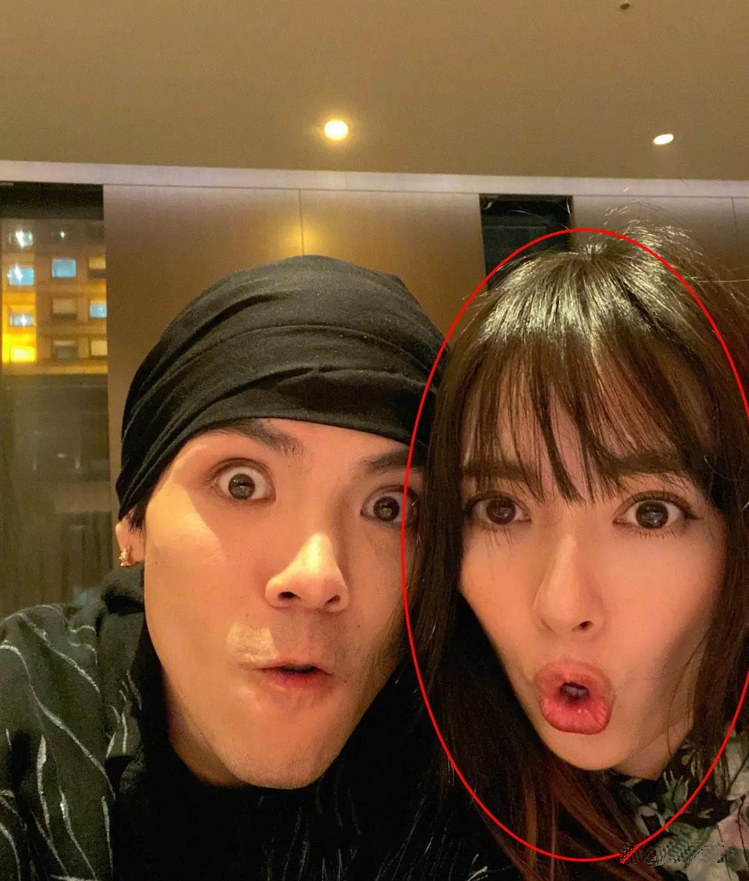 向佐和萧敬腾长得很像