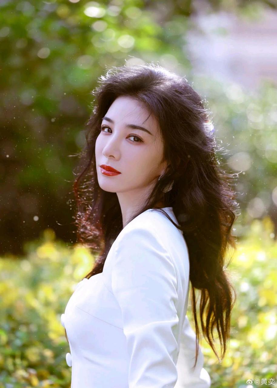 黄奕饰演的李玉湖真的让人惊艳