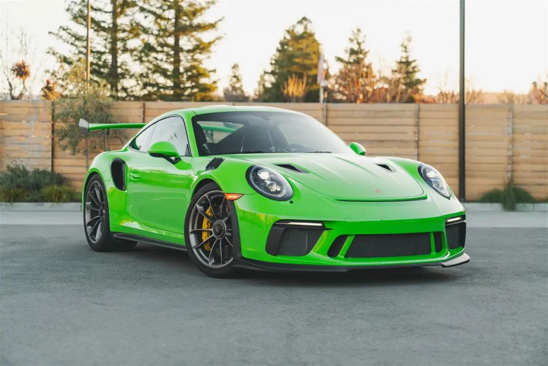 每日超跑系列:2019保时捷911 gt3 rs