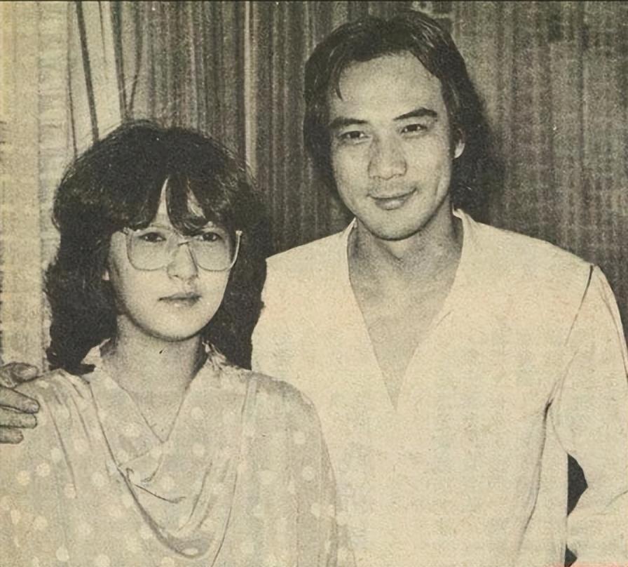 8对香港演员父子对比,多位事业颜值不及父亲,曾国祥谢霆锋例外