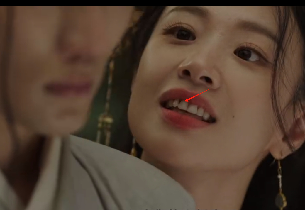 对不起,我弃剧了!《墨雨云间》陈乔恩都带不动这个"拖油瓶"