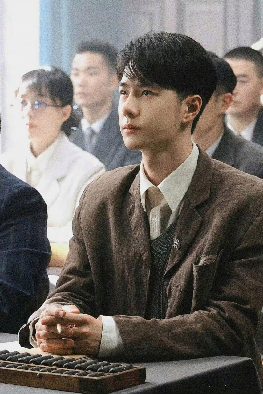 王一博民国造型