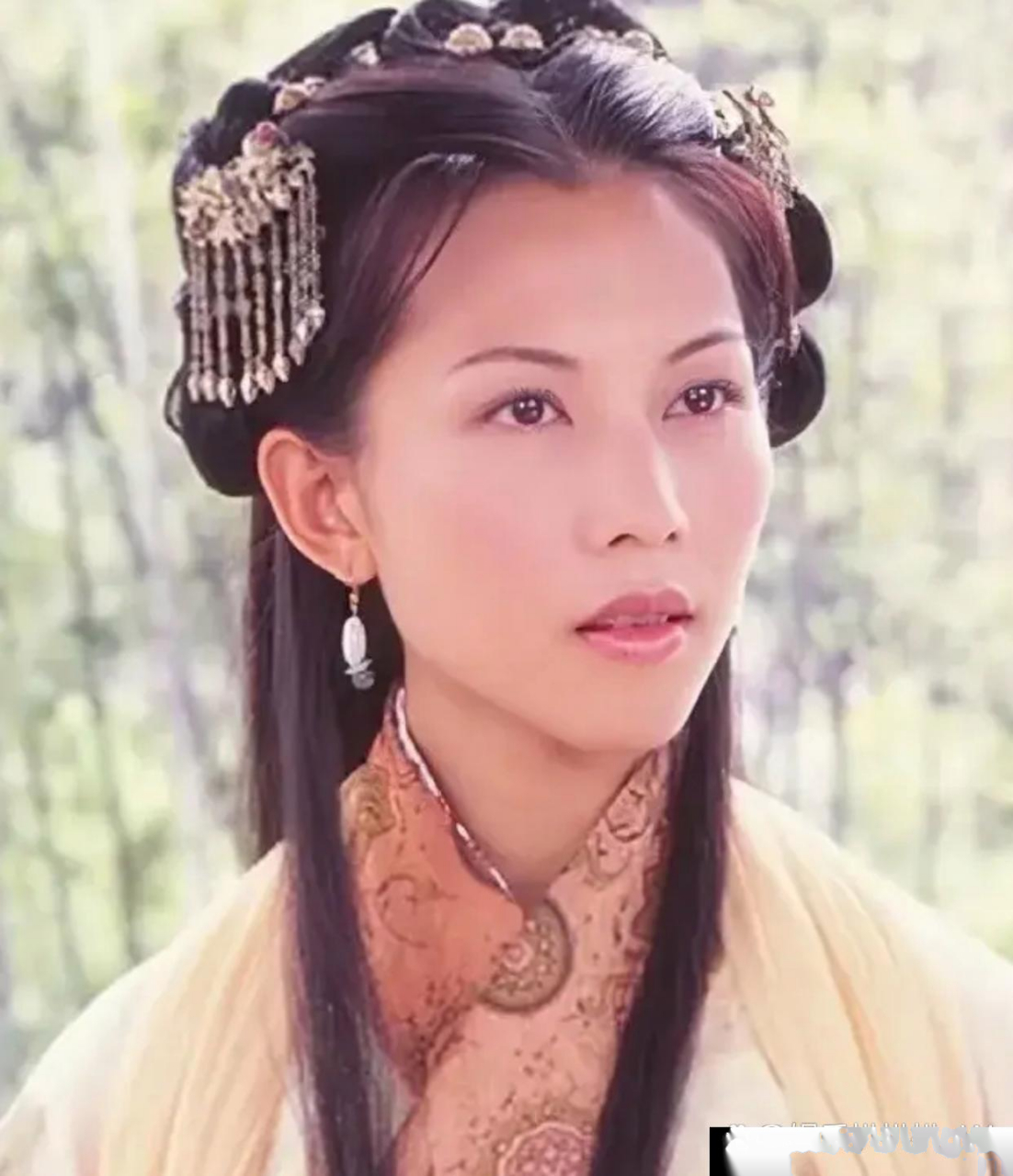 洛神将蔡少芬的颜值暴漏无疑!