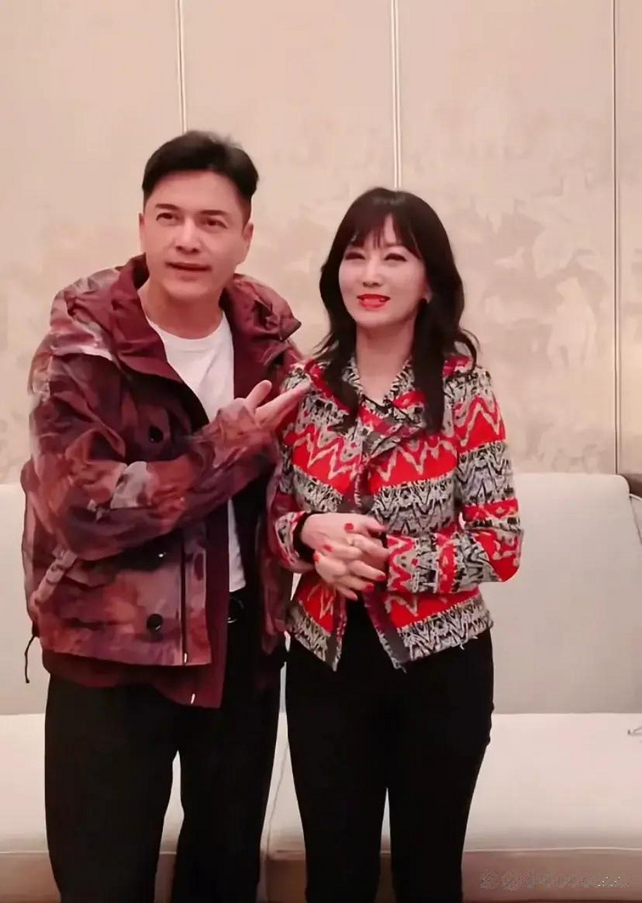 丁力与冯程程合体!