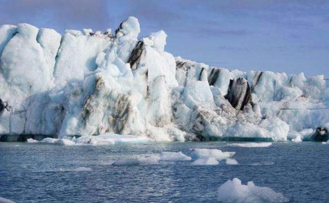 回顾:南极冰川融化,科学家发现了意外的东西,问题有多严重?