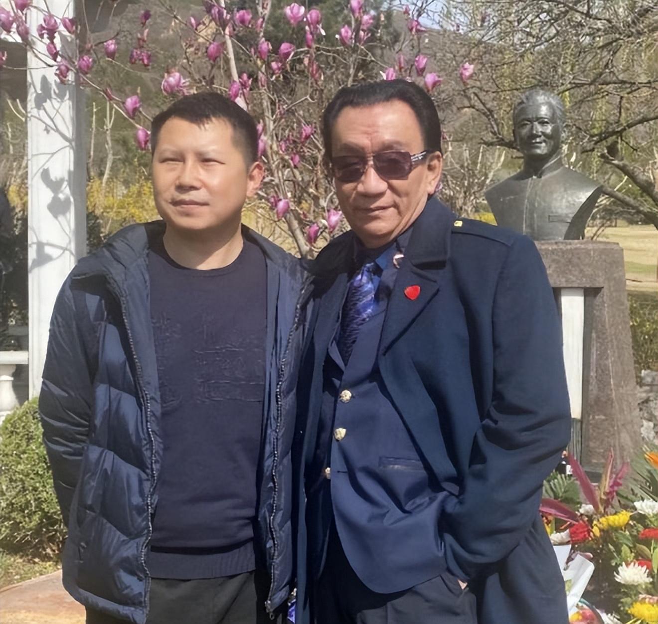 侯耀文去世17年后,再看哥哥侯耀华力争遗产,才明白他的良苦用心