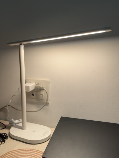 华为台灯2s有何优势?体验智能照明新生活