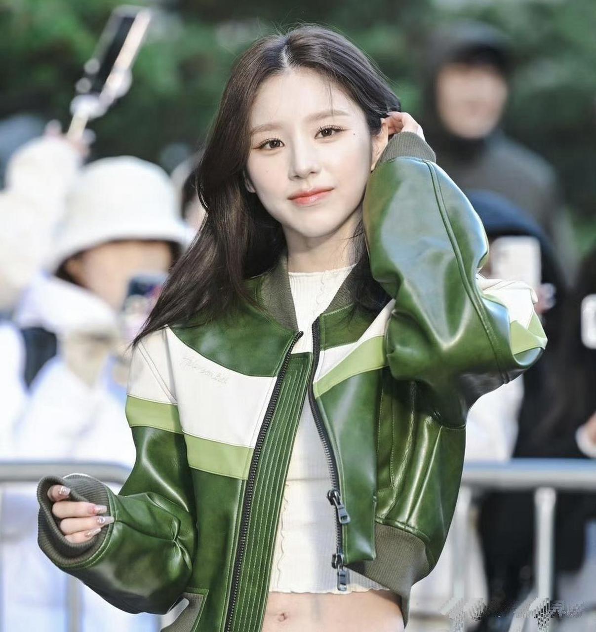 田姬振真的好漂亮,本来是五代神颜最先出圈的就是她了