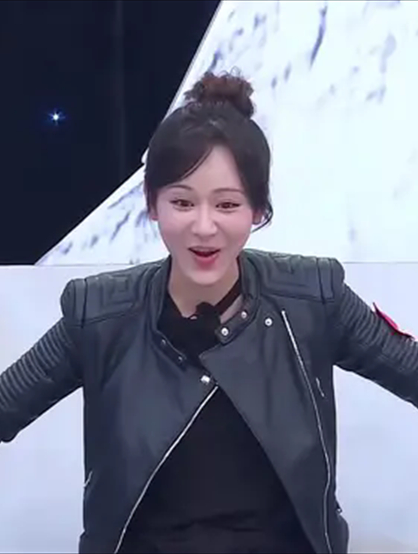 杨紫听完后反应,笑疯王俊凯丨高能少年团