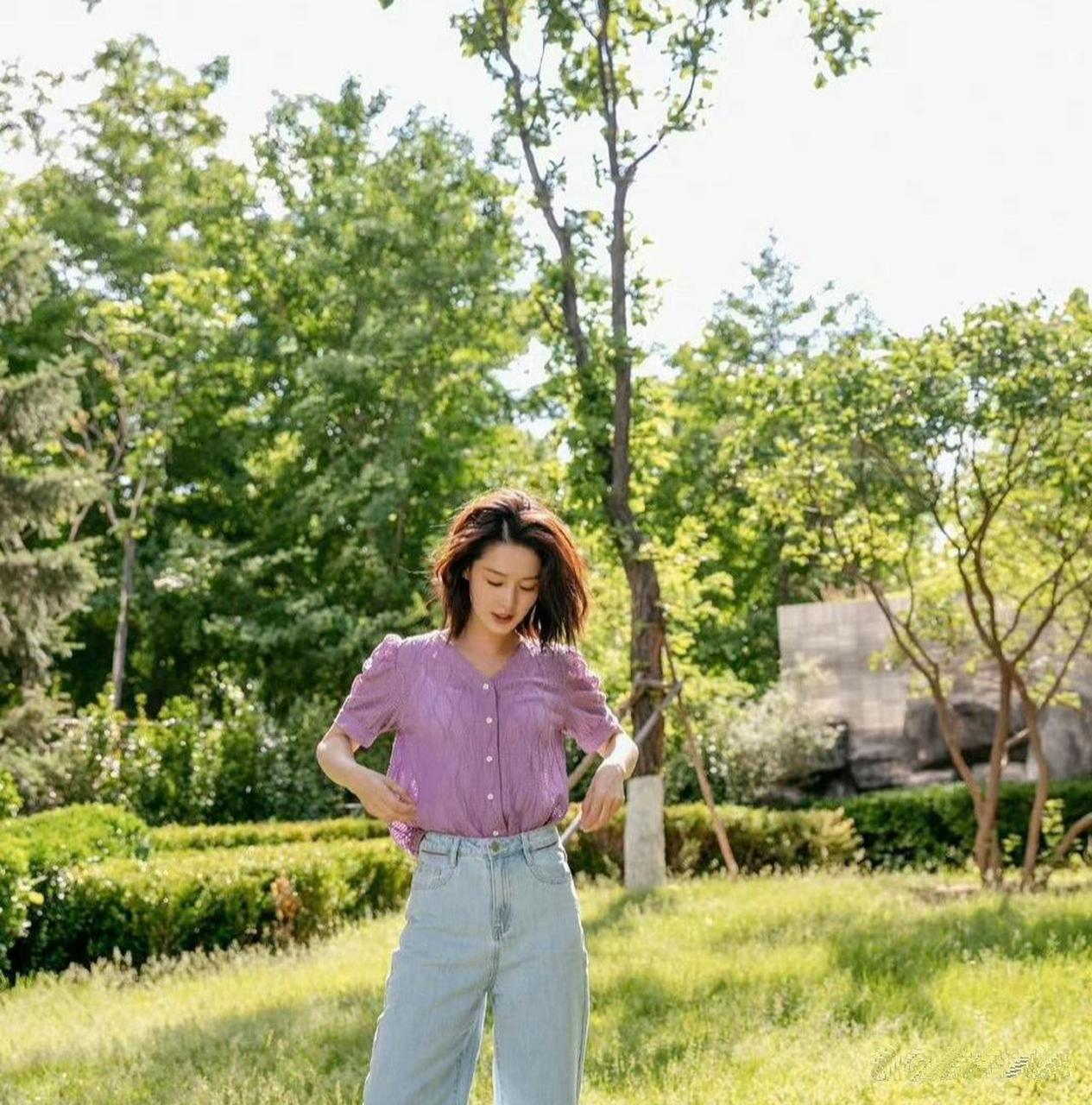 李沁留短发也好漂亮