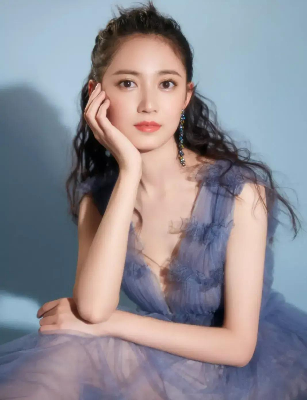 陈钰琪美照大片