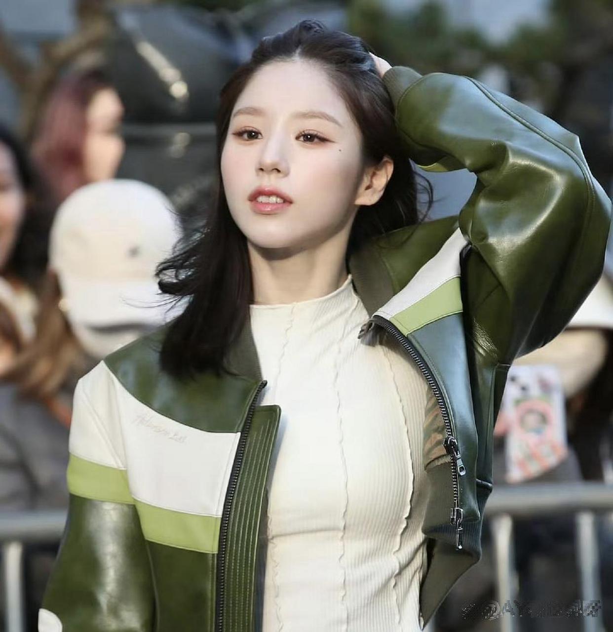 田姬振真的好漂亮,本来是五代神颜最先出圈的就是她了