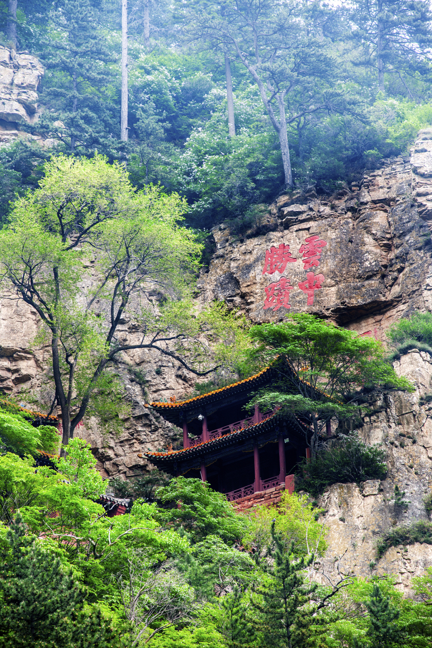 河南鹤壁的云梦山,也是个优质的小众景点地处南太行山脉,景色很美