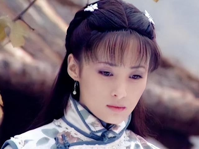 49岁陈紫函上热搜:曾和蒋勤勤齐名,巅峰期因丑闻事业一落千丈