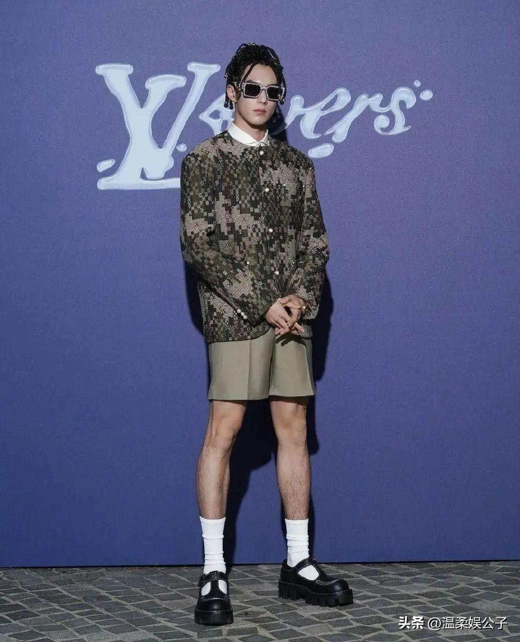 大胆,选择的发型,衣服都很扎眼,气质稍微差点都hold不住,没拍到丑照