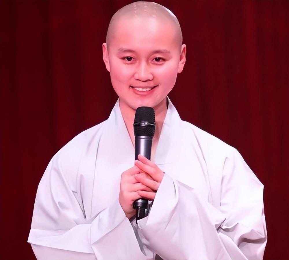 河南天才少女,因佛祖托梦剃度出家,父亲:自己的人生自己决定