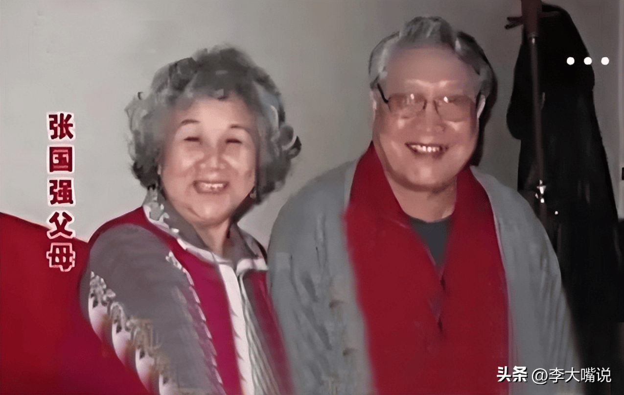 张国强:因穷被丈夫抛弃,40岁娶小7岁爱妻,现在感情事业双丰收