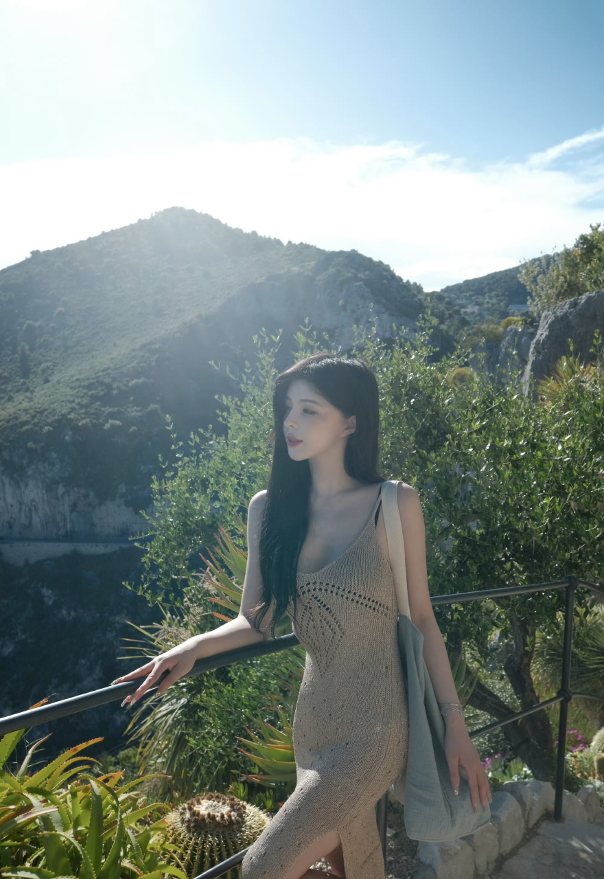 斗鱼美女主播苏恩真好看#美女