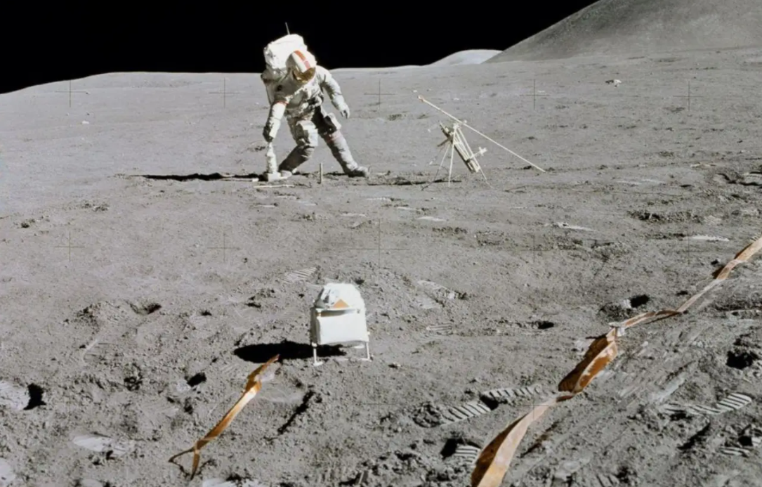 为了重返月球!美国已签42个国家,nasa局长承认:阿波罗后登月难