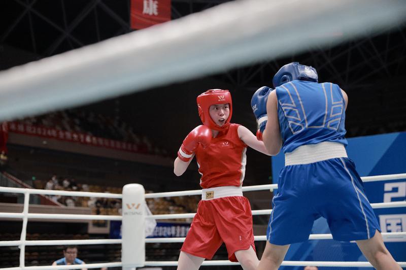 中国拳击队拿下8个奥运参赛名额,女子拳击首次满额出战