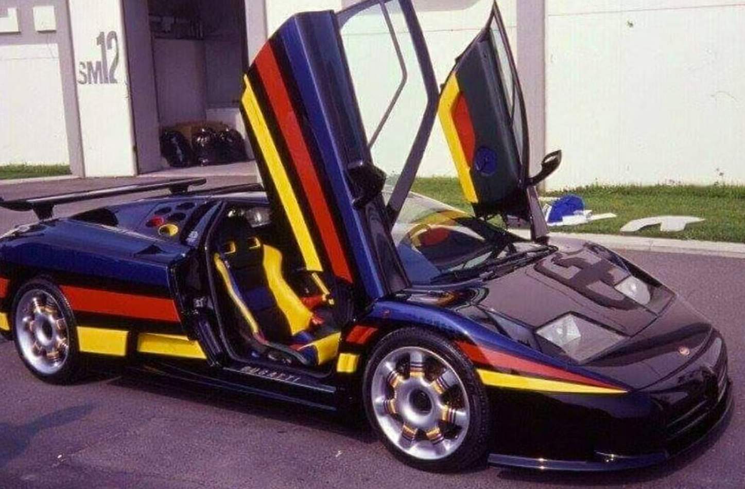 文莱苏丹超级豪车队 - 7000辆豪车