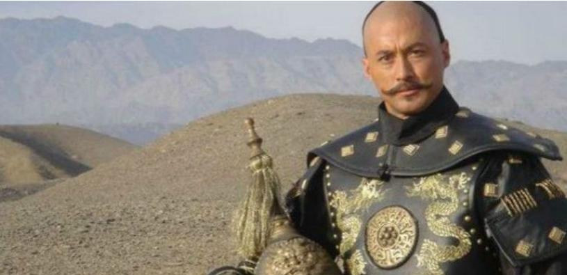 皇太极登基不久,家中美妾多达10房的豫亲王多铎,竟然趁着范文程上朝时
