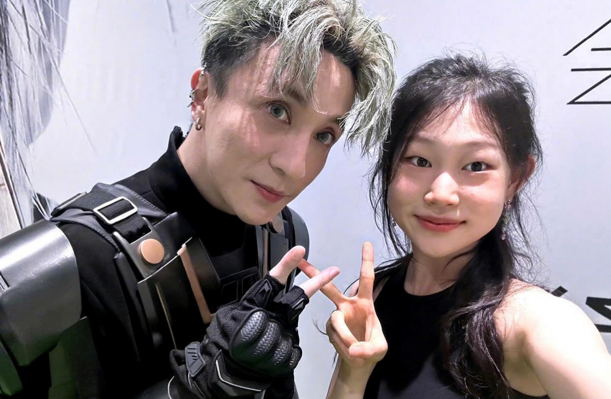 小沈阳晒他女儿和薛之谦的合影