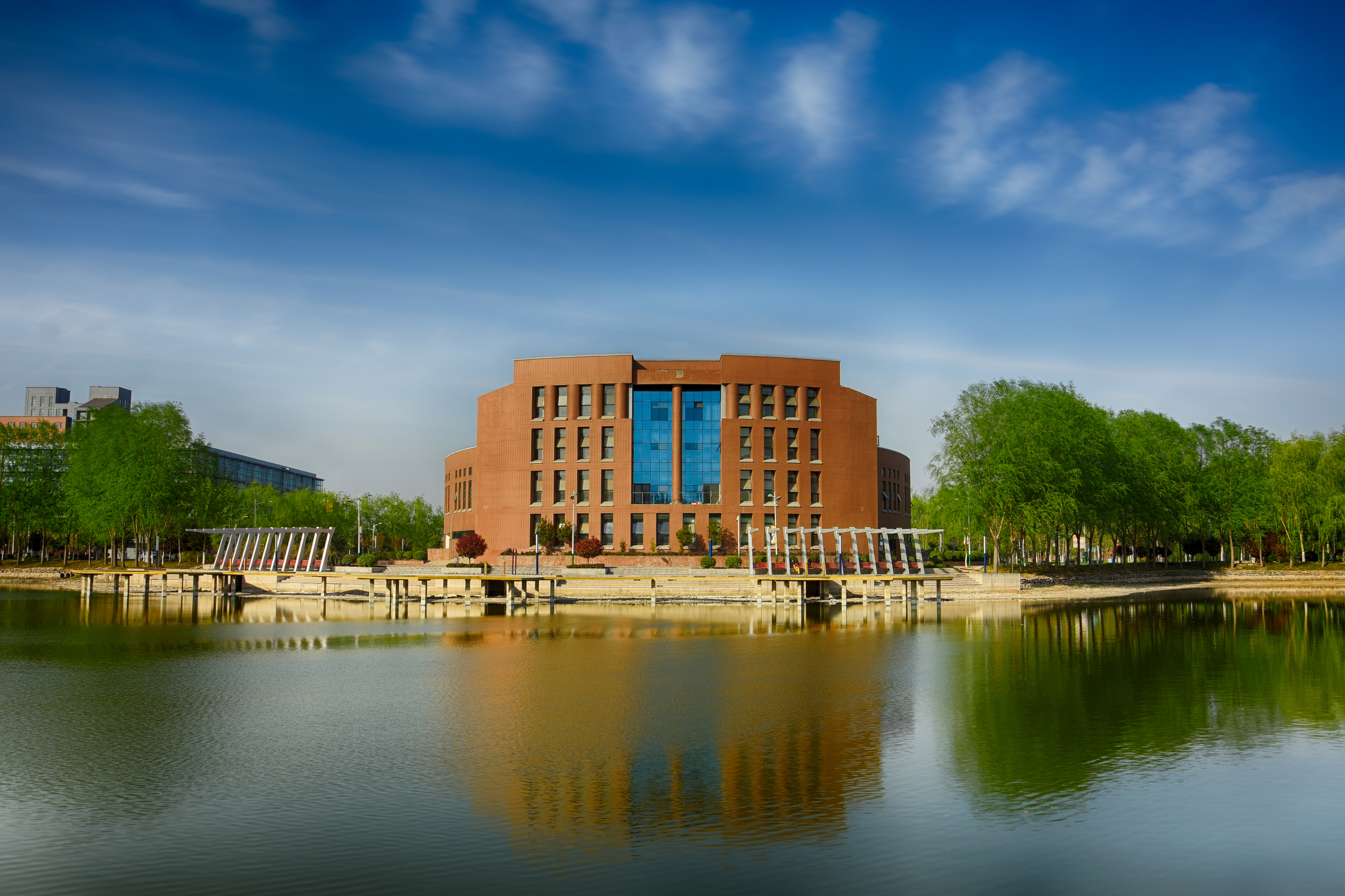 动态连更挑战# 也许要不了几年,新乡医学院三全学院改为豫北医学院的