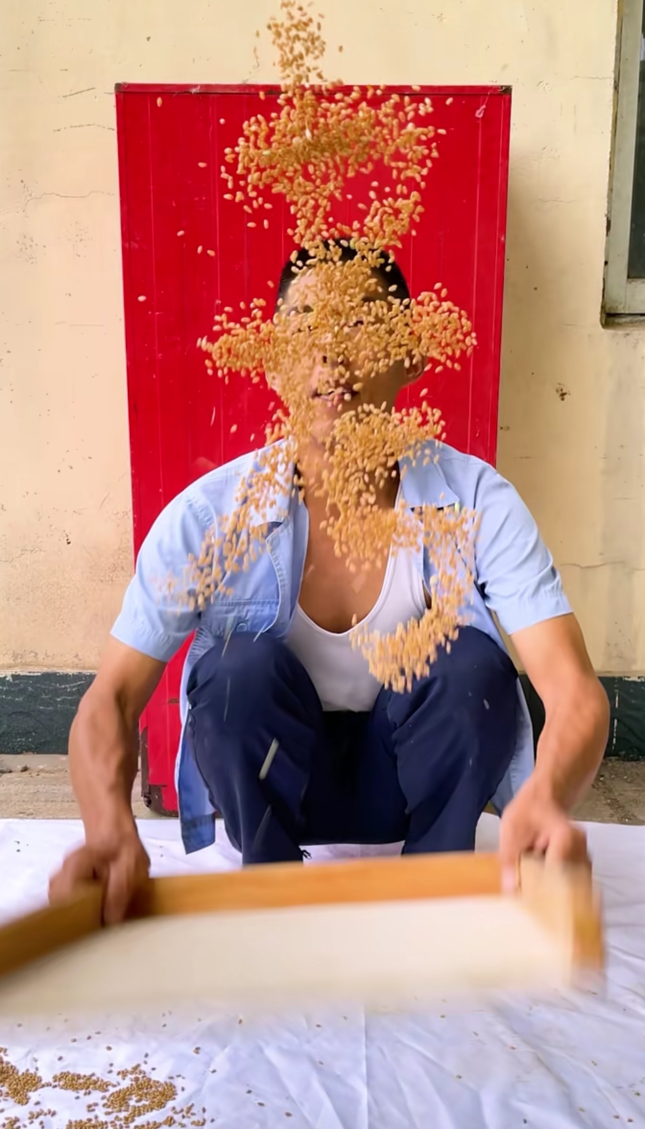 接下来,还要继续努力,我用这不一样的方式来表达一样的鼓励,愿学子们