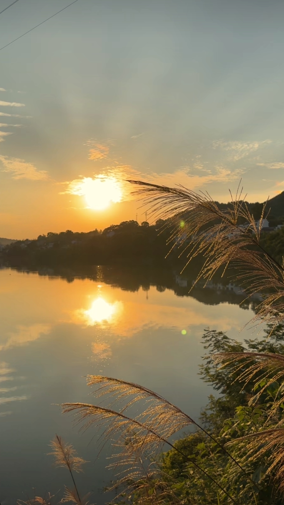 落日余晖映晚霞一抹夕阳美如画# #夕阳# #日落